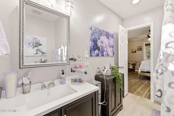 $339,899 | 2900 Long Rifle Place, Overgaard, AZ 85933