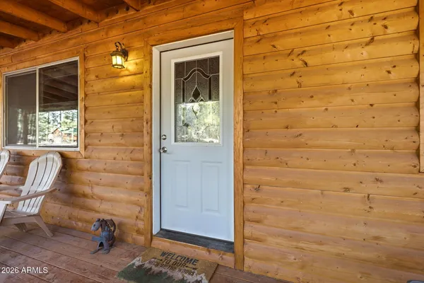 $339,899 | 2900 Long Rifle Place, Overgaard, AZ 85933