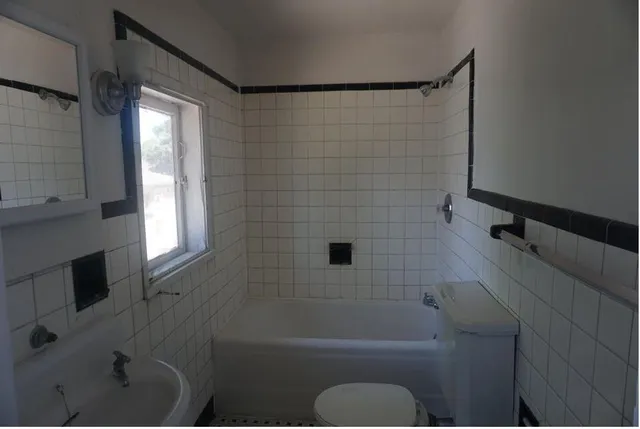 $599,000 | 324 Stuart Avenue, Kalamazoo, MI 49007