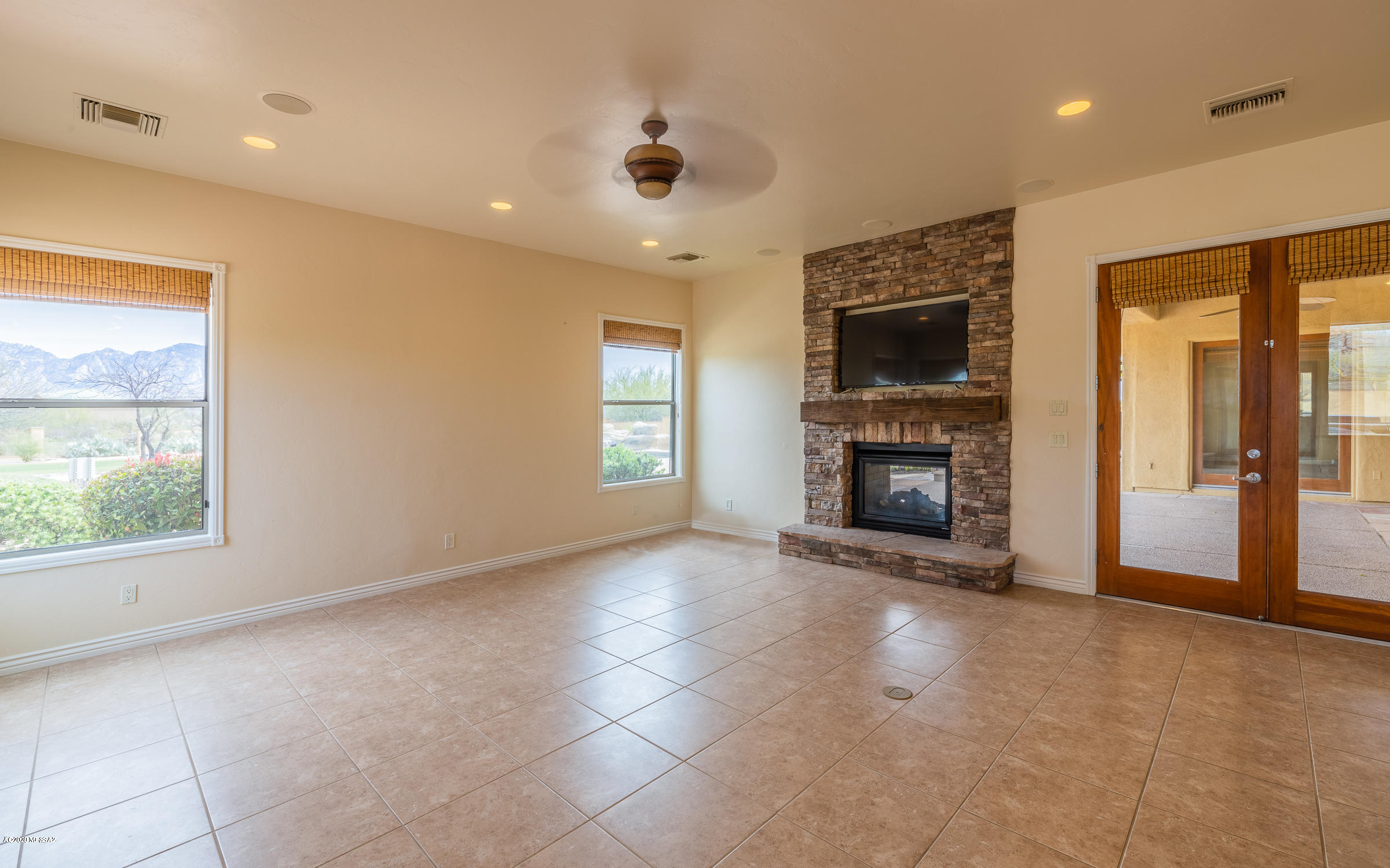 1645 West Moore Road Tucson, AZ 85755 - Photo 15 of 50 Gallery Image 15