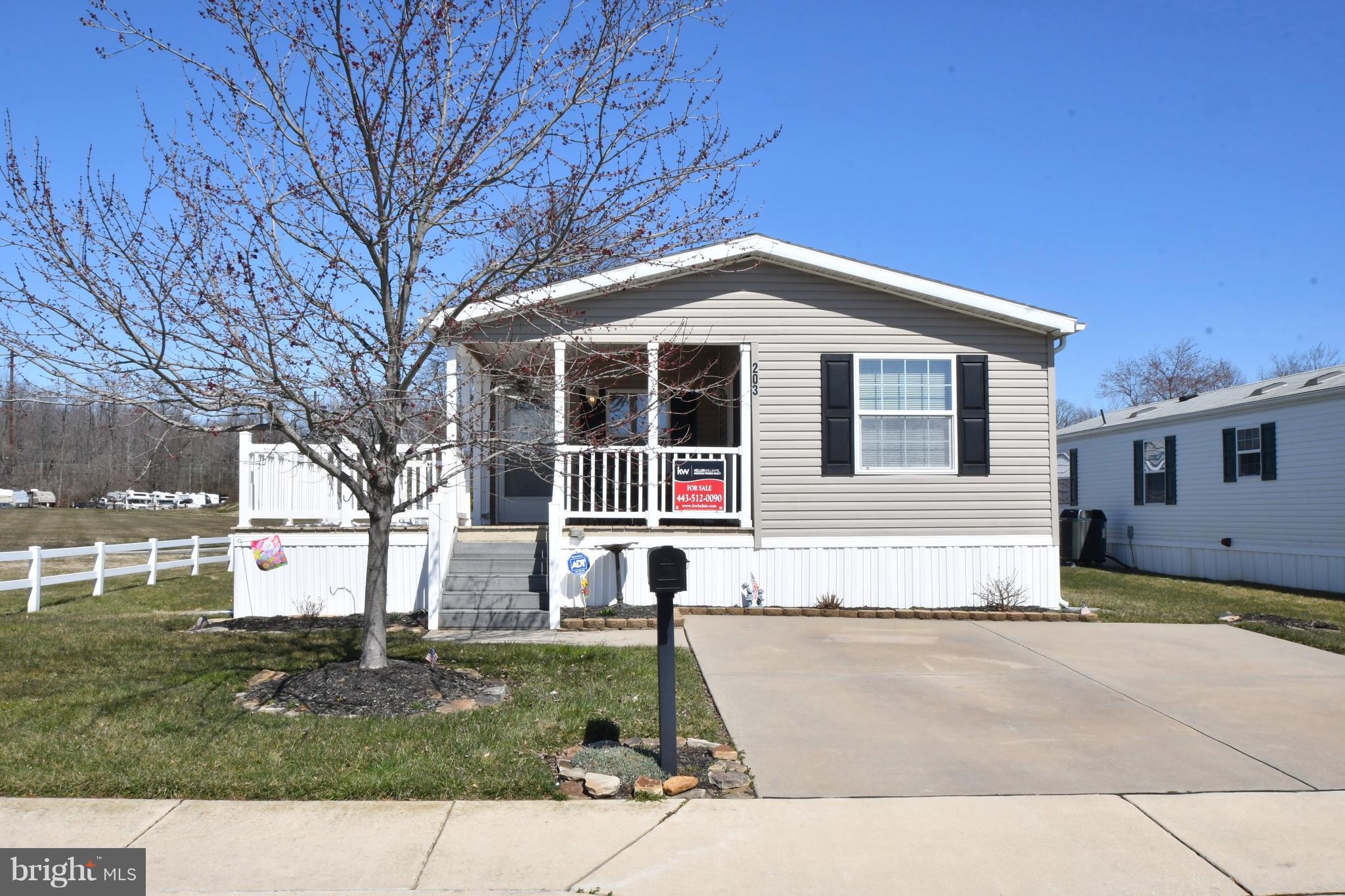 203 Bengies Road Middle River, MD 21220 - Photo 1 of 25 Welcome Home!