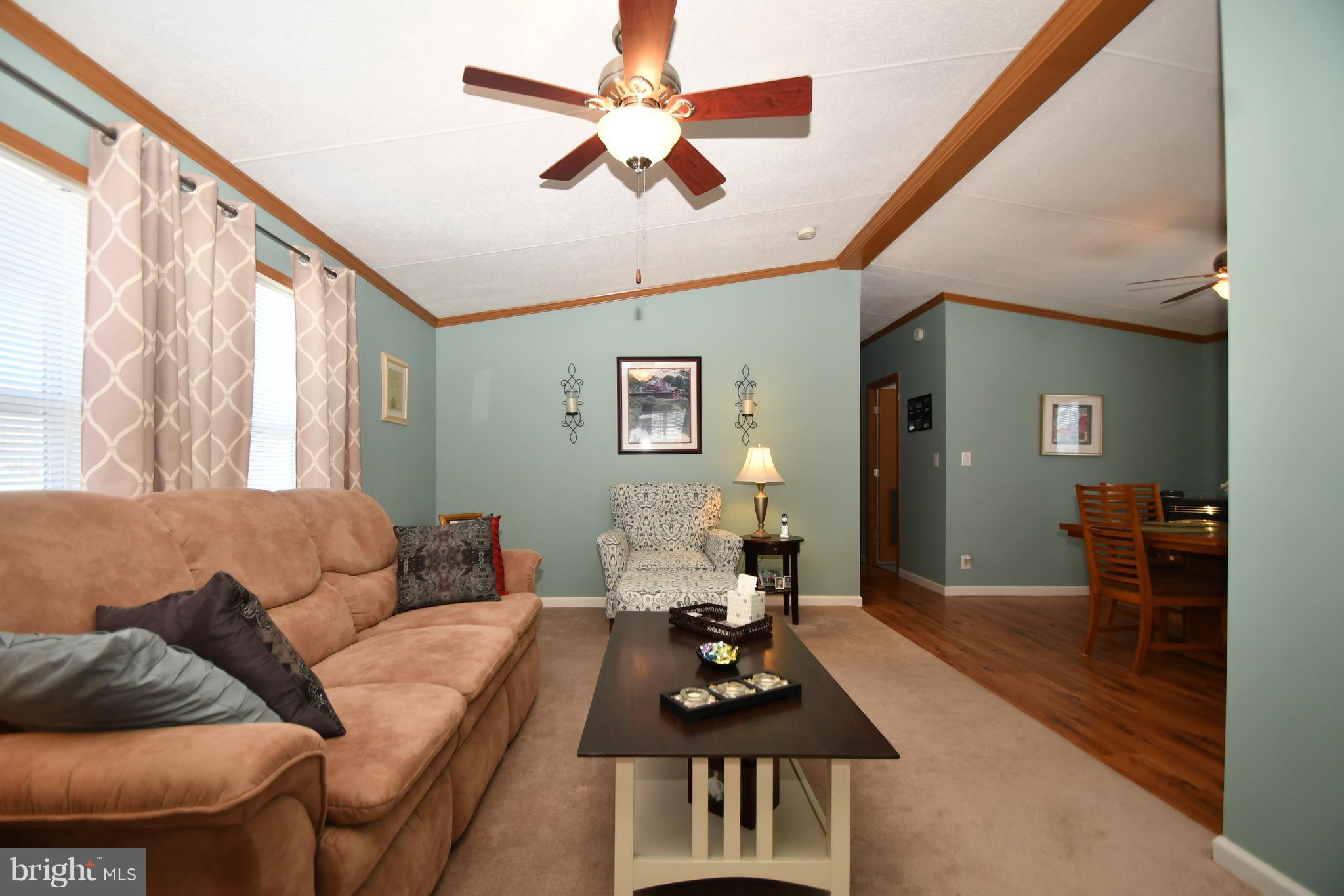 203 Bengies Road Middle River, MD 21220 - Photo 4 of 25 Living Room with ceiling fan
