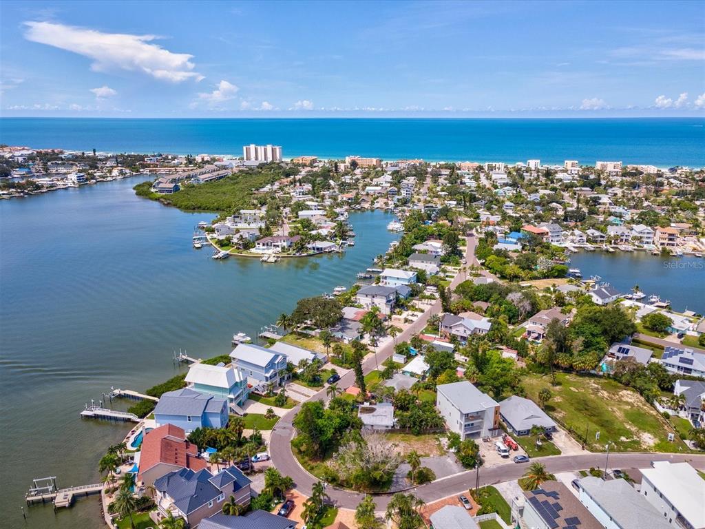 360 12th Avenue Indian Rocks Beach, FL 33785 - Photo 8 of 15 Gallery Image 8
