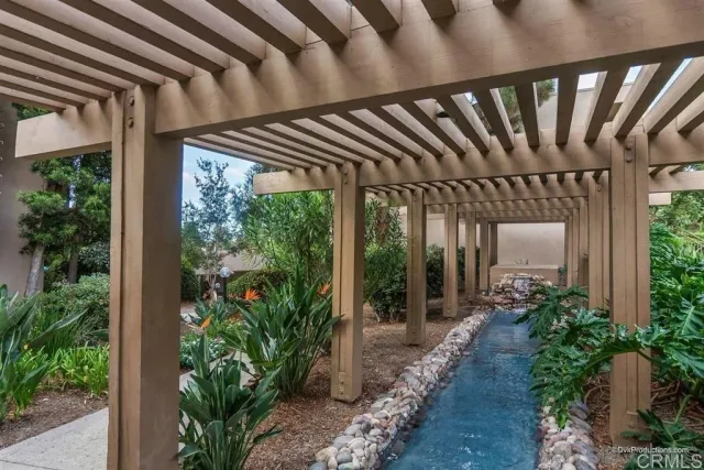 $409,000 | 5704 Baltimore Drive, Unit 304, La Mesa, CA 91942