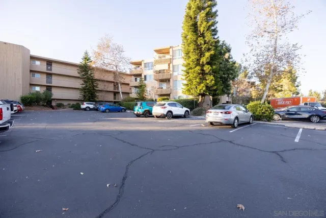 $409,000 | 5704 Baltimore Drive, Unit 304, La Mesa, CA 91942