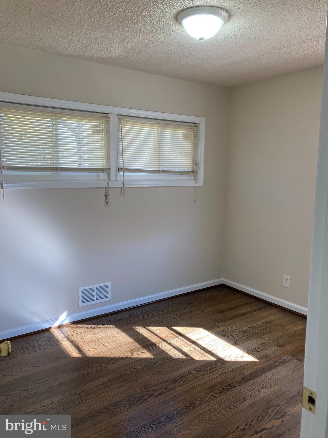 3335 Fieldview Road Gwynn Oak, MD 21207 - Photo 33 of 51