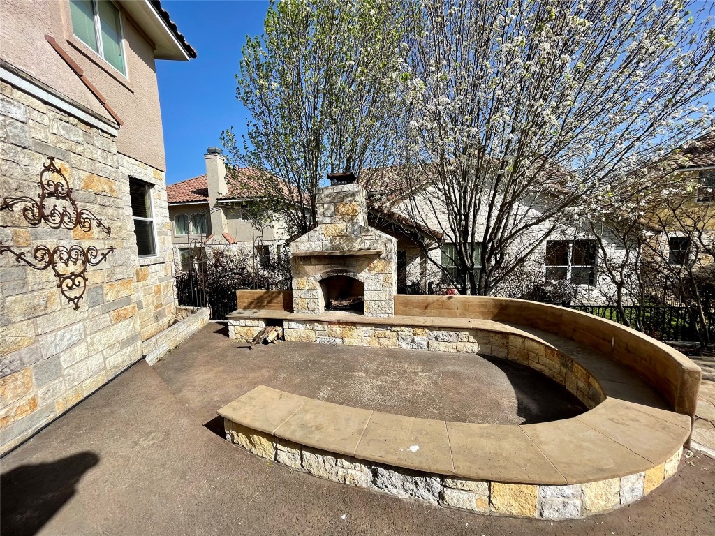 3713 Broadwinged Hawk Cove Austin, TX 78738 - Photo 35 of 37