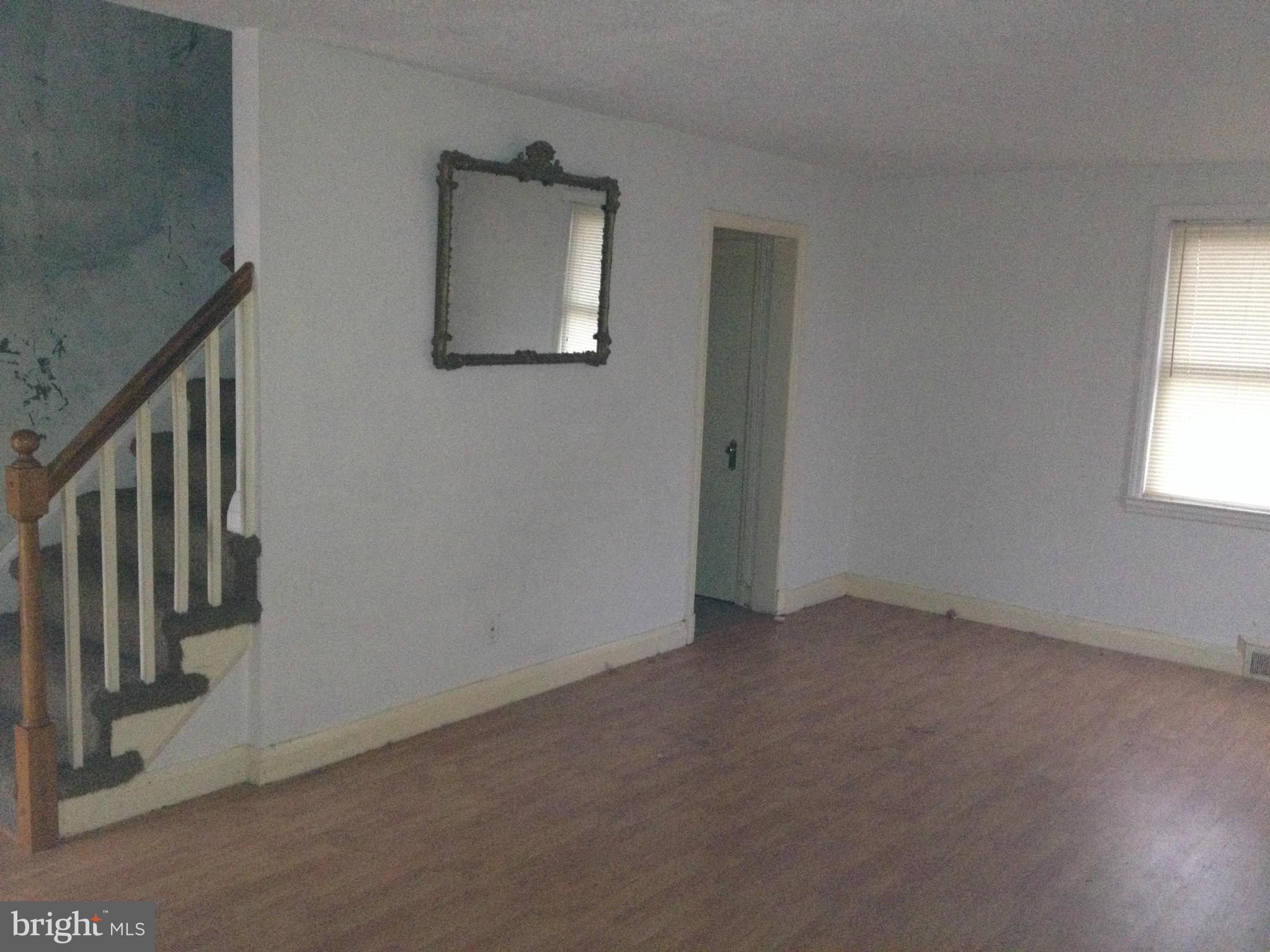 7114 Deerfield Road Pikesville, MD 21208 - Photo 3 of 9 Living Room