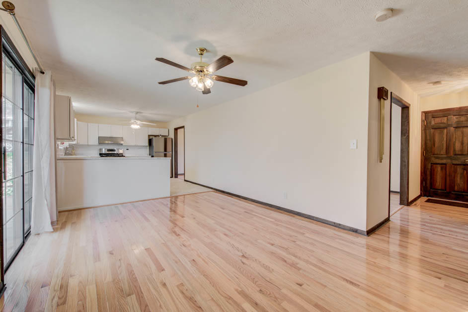 583 Stephens Road Rocky Top, TN 37769 - Photo 13 of 27 Great flow