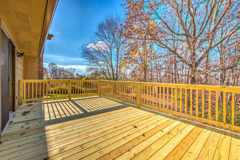 583 Stephens Road Rocky Top, TN 37769 - Photo 22 of 27 New deck