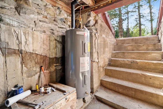 $175,000 | 161 Herring Tract Road, Willimantic, ME 04443