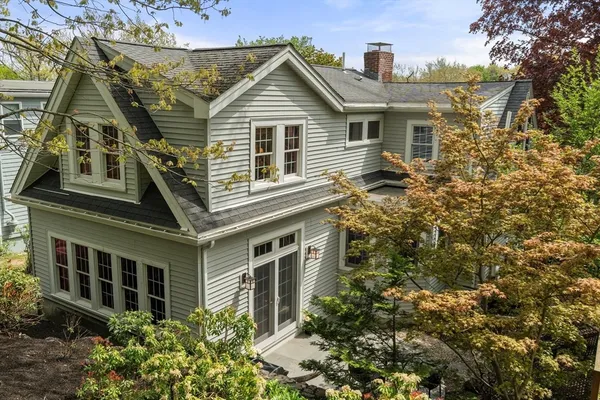 $1,150,000 | 14 Arlmont Street, Arlington, MA 02476