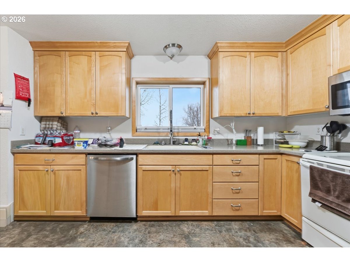 10787 South Heinz Road Canby, OR 97013 - Photo 10 of 30 Gallery Image 10