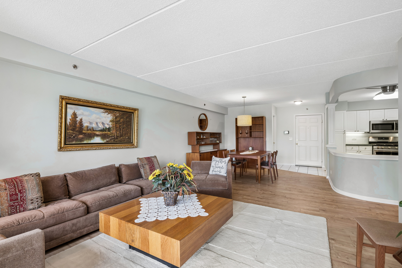5 South Pine Street, Unit 405B Mount Prospect, IL 60056 - Photo 6 of 20