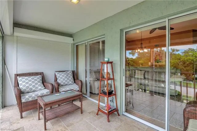 $3,700 | 2103 Tama Circle, Unit 202, Naples, FL 34112