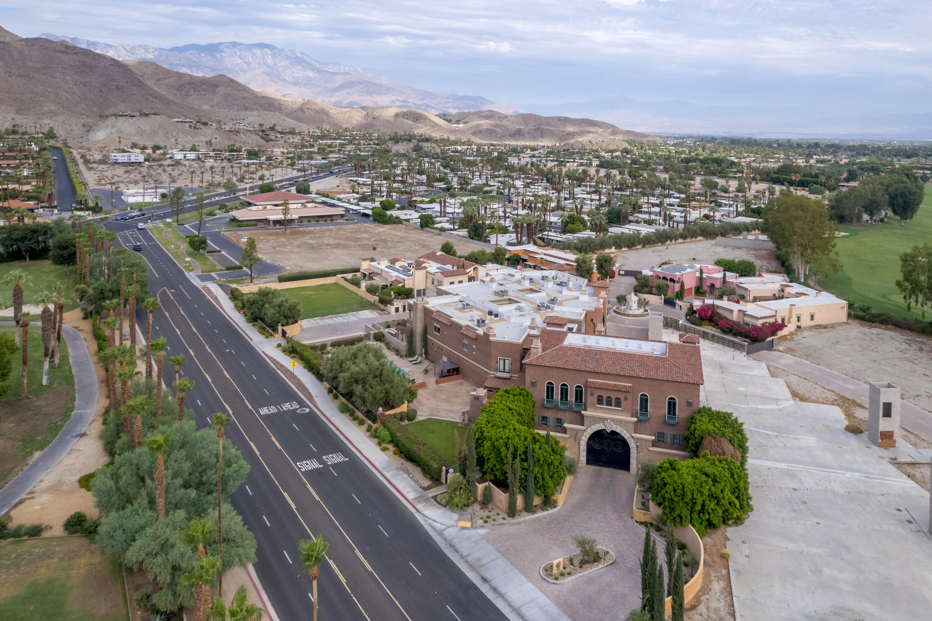 115 Via Veneto Rancho Mirage, CA 92270 - Photo 14 of 64 Photo-14