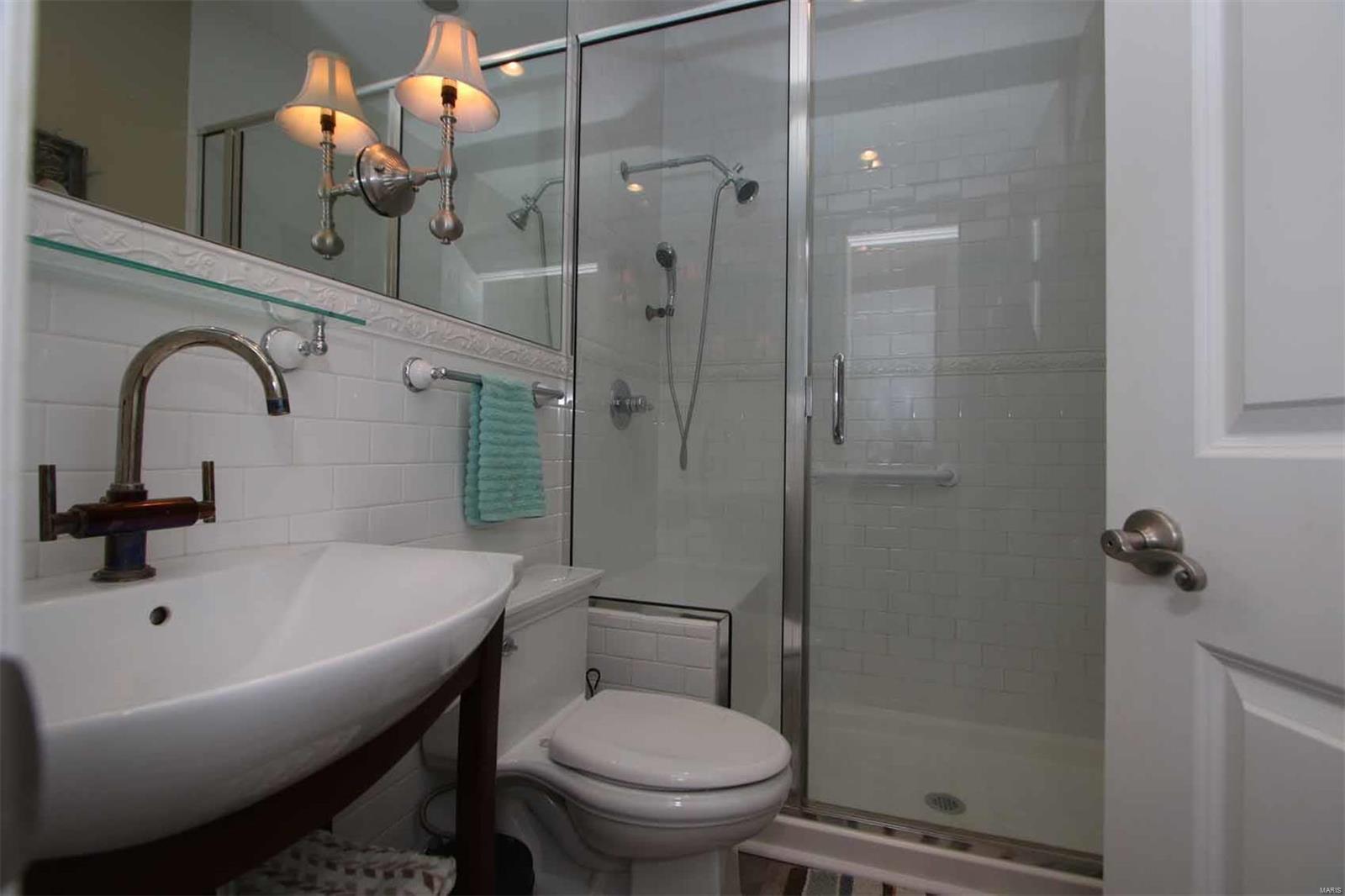 811 Wind Rivers Drive, Unit B Grafton, IL 62037 - Photo 32 of 43 Gallery Image 32