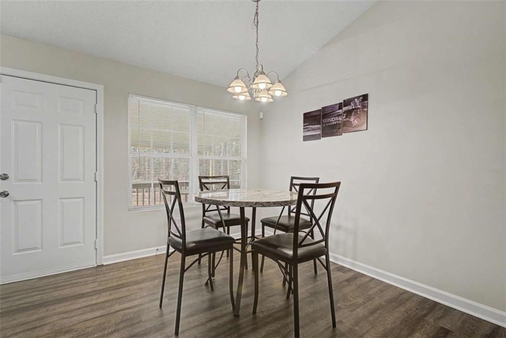 228 Emerald Circle Colbert, GA 30628 - Photo 10 of 42