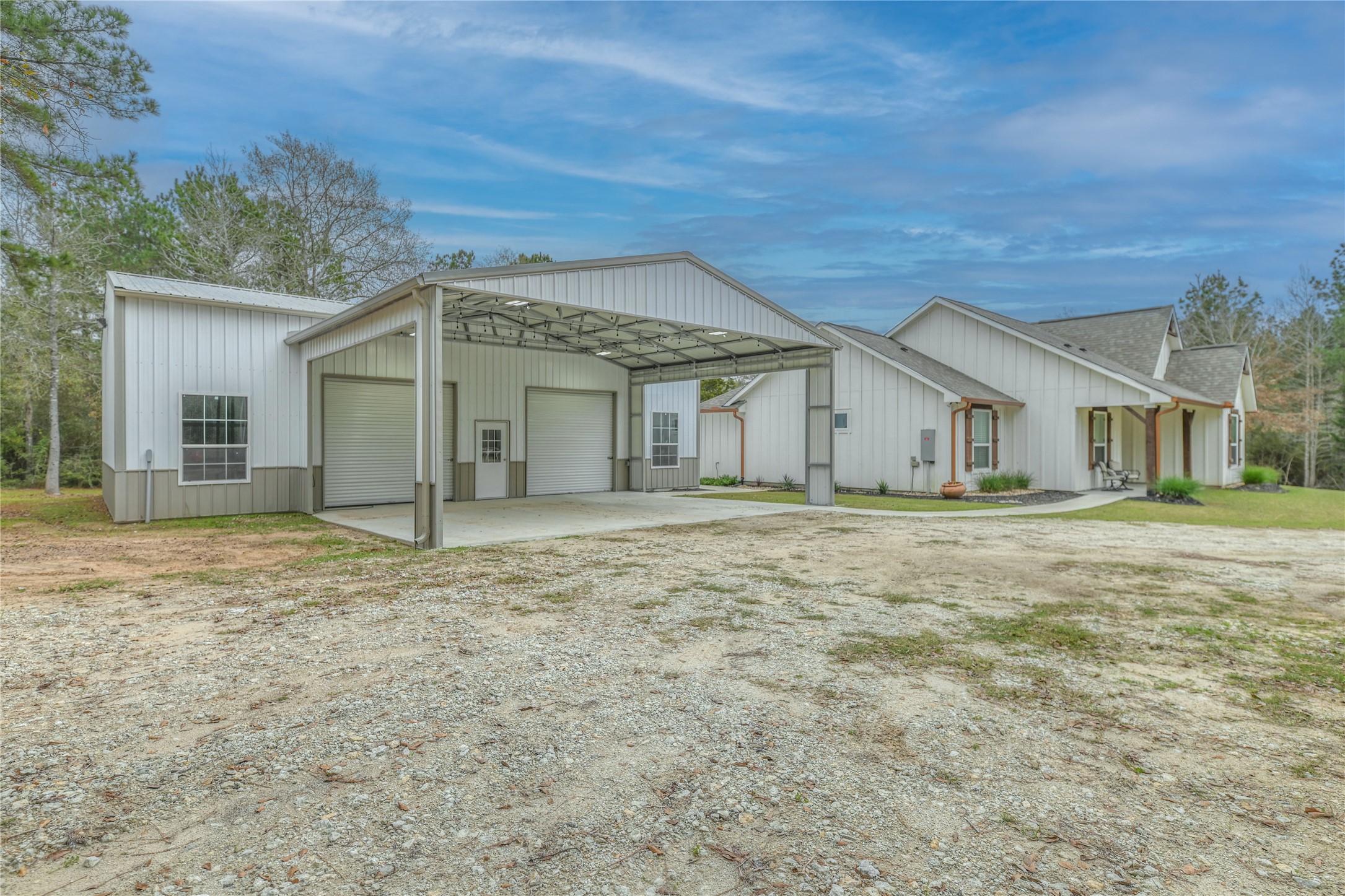 786 Farm To Market 230, Unit C Trinity, TX 75862 - Photo 33 of 41 front view of a house with a dry yard