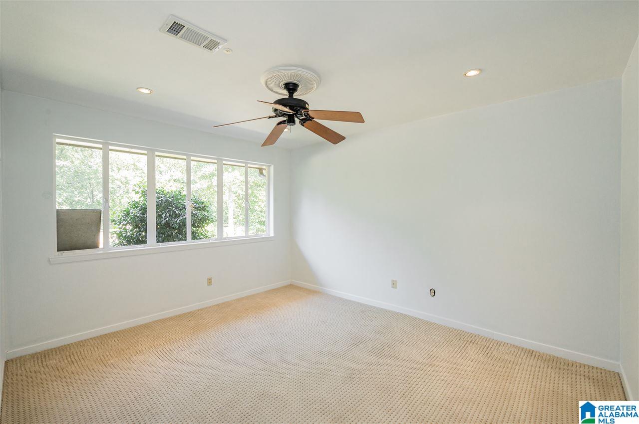 2716 Woodridge Road Birmingham, AL 35223 - Photo 26 of 37
