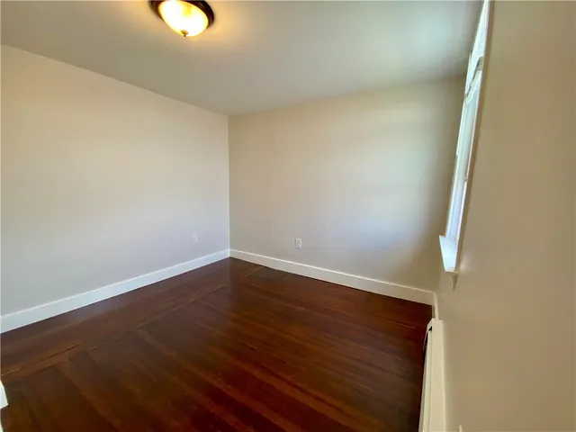 $3,000 | 14 South Baptist Street, Newport, RI 02840