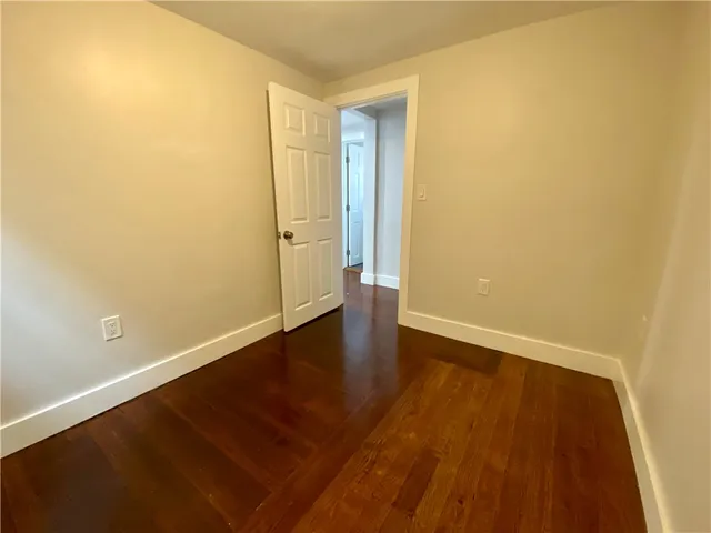 $3,000 | 14 South Baptist Street, Newport, RI 02840