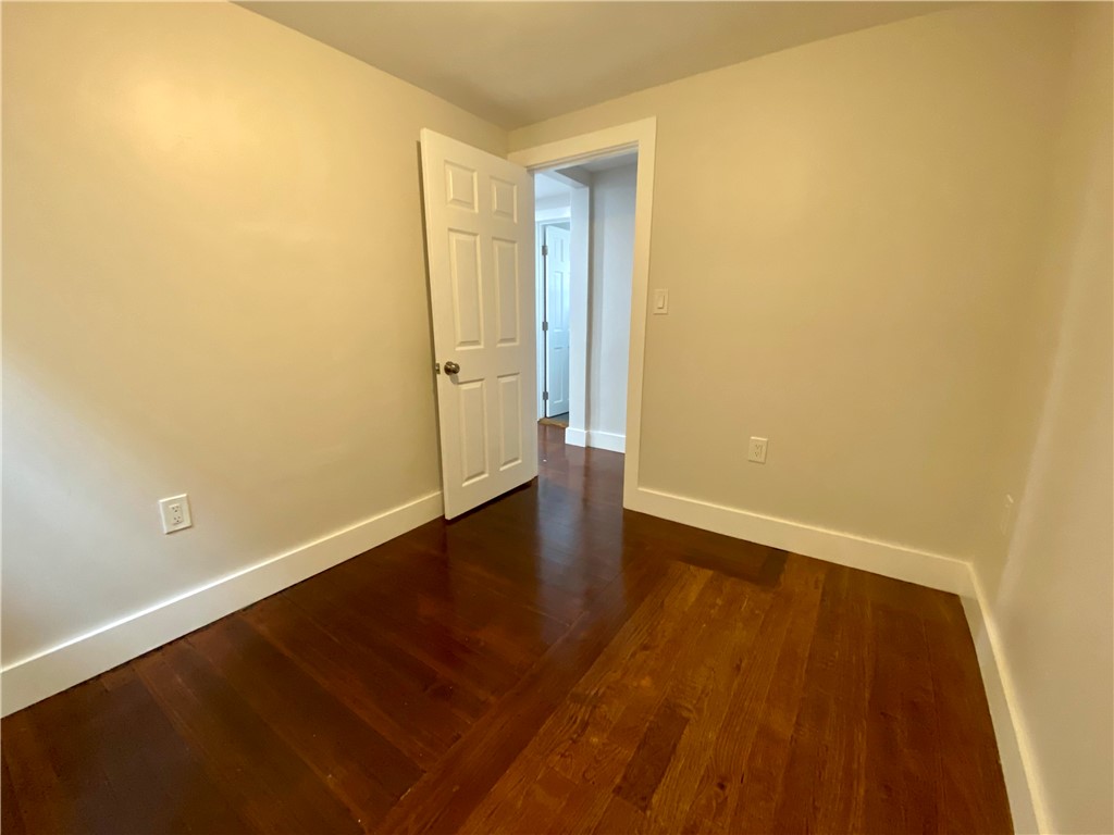 14 South Baptist Street Newport, RI 02840 - Photo 12 of 19