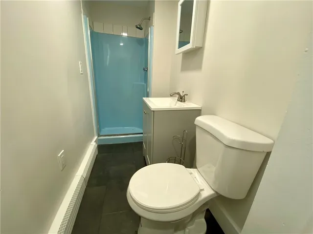 $3,000 | 14 South Baptist Street, Newport, RI 02840