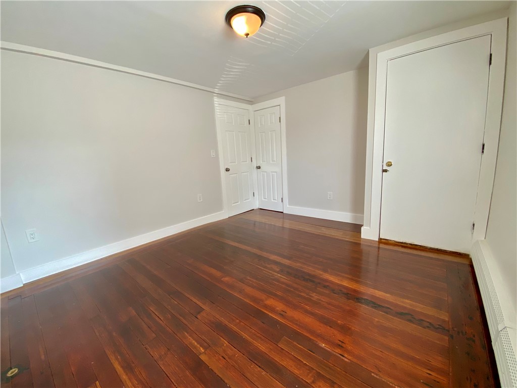 14 South Baptist Street Newport, RI 02840 - Photo 5 of 19