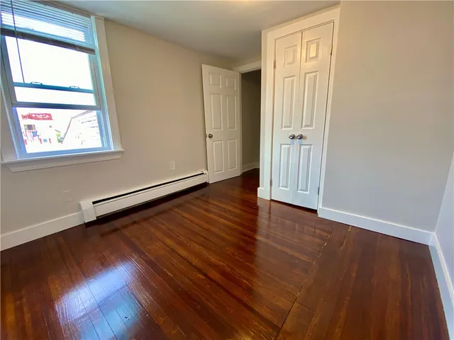 $3,000 | 14 South Baptist Street, Newport, RI 02840