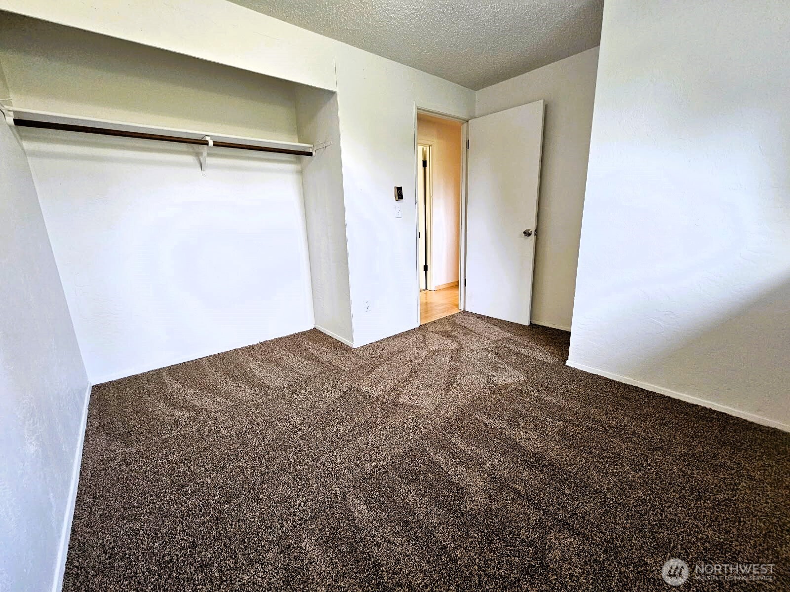 8927 178th Avenue Southwest Rochester, WA 98579 - Photo 23 of 38 a view of small space