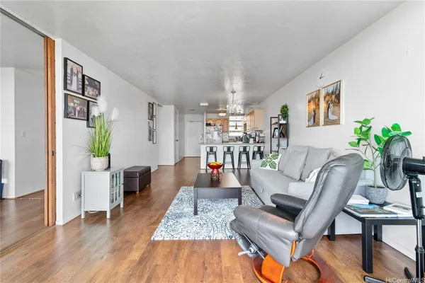 $449,000 | 1015 Ala Napunani Street, Unit 802, Honolulu, HI 96818