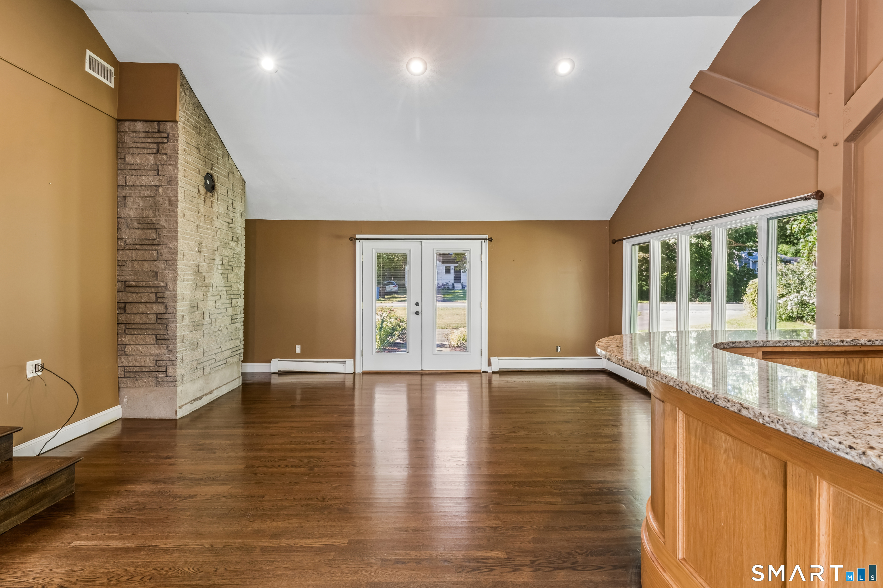 41 Federal Road Shelton, CT 06484 - Photo 8 of 28 Gallery Image 8