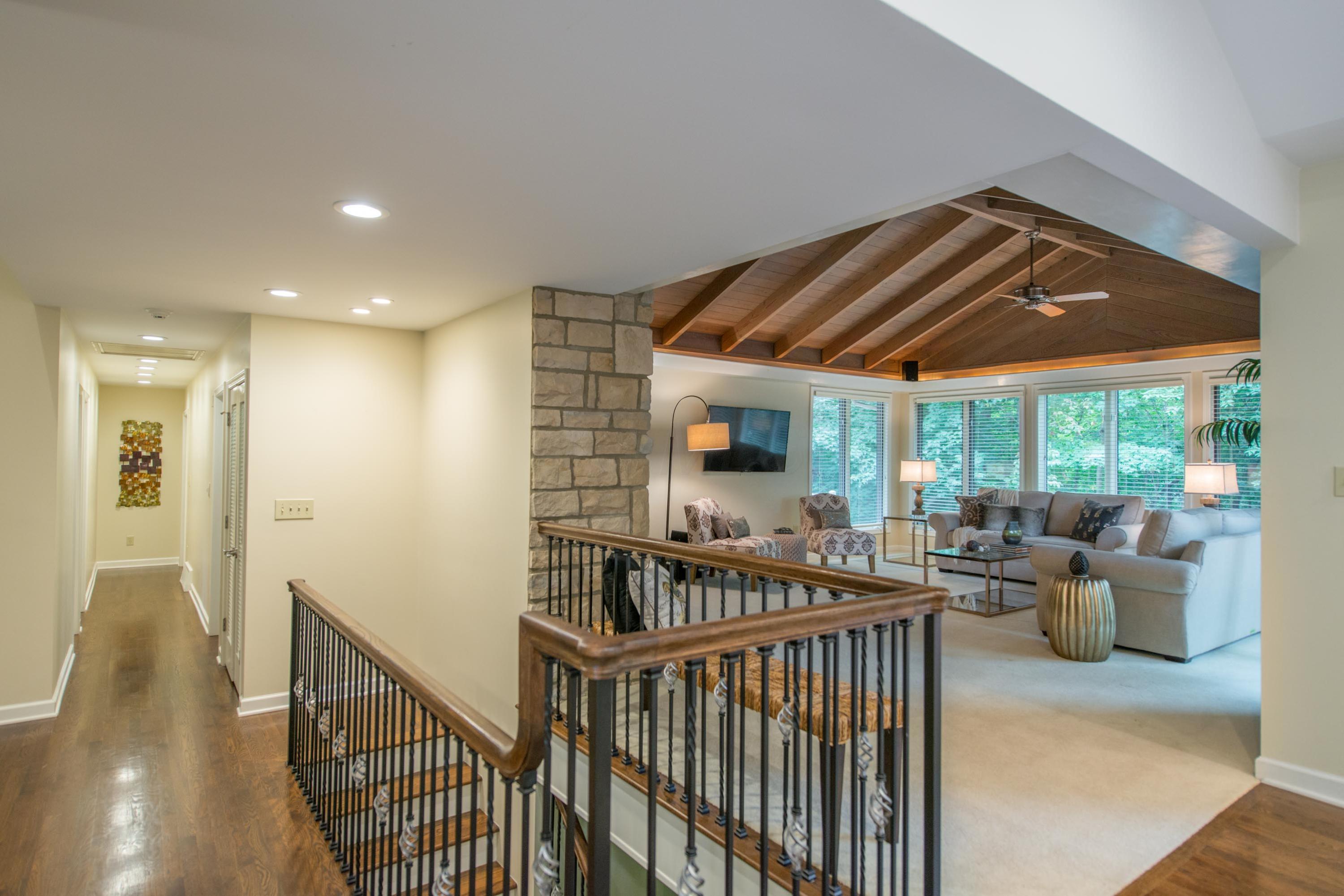 3040 Oakridge Road Columbus, OH 43221 - Photo 32 of 83