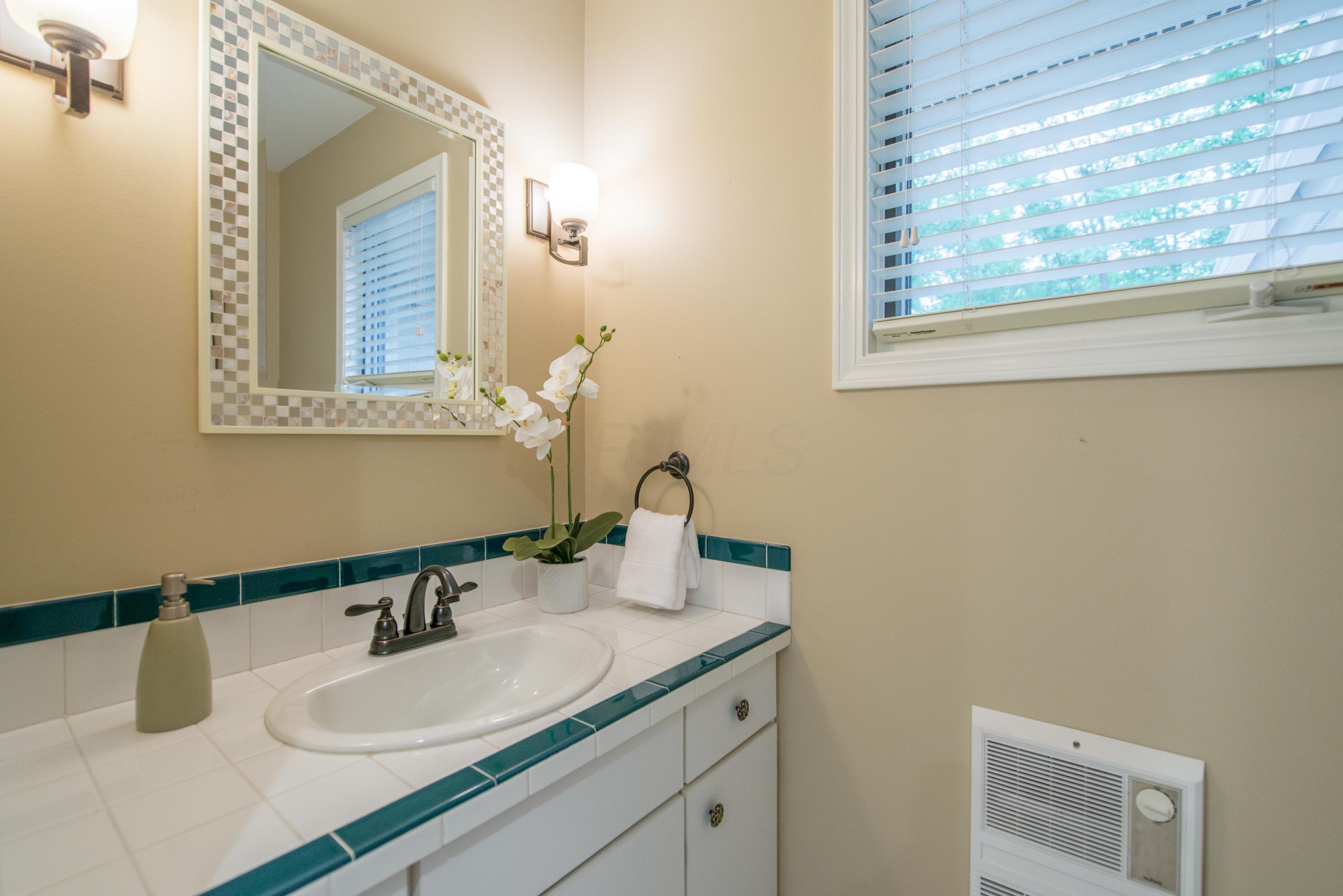 3040 Oakridge Road Columbus, OH 43221 - Photo 62 of 83