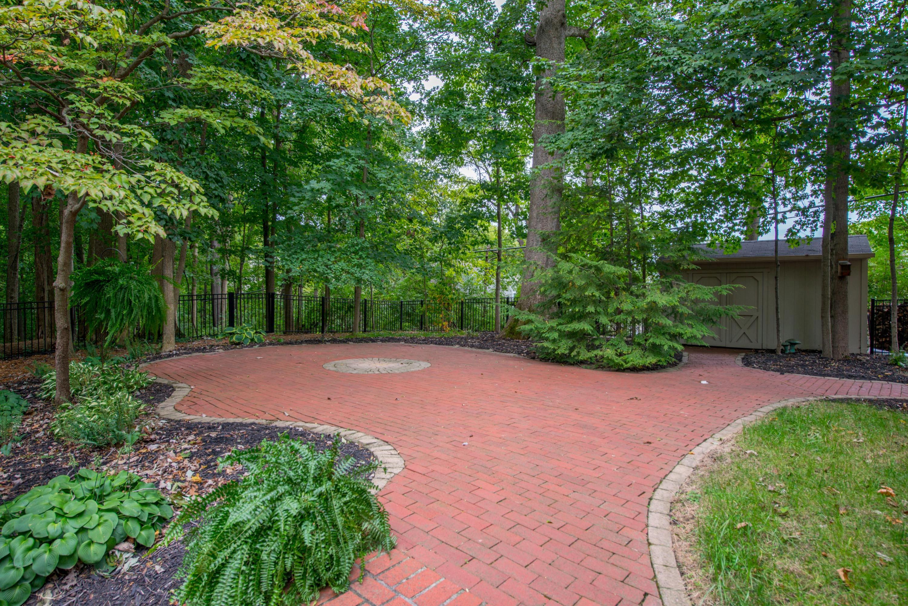 3040 Oakridge Road Columbus, OH 43221 - Photo 67 of 83