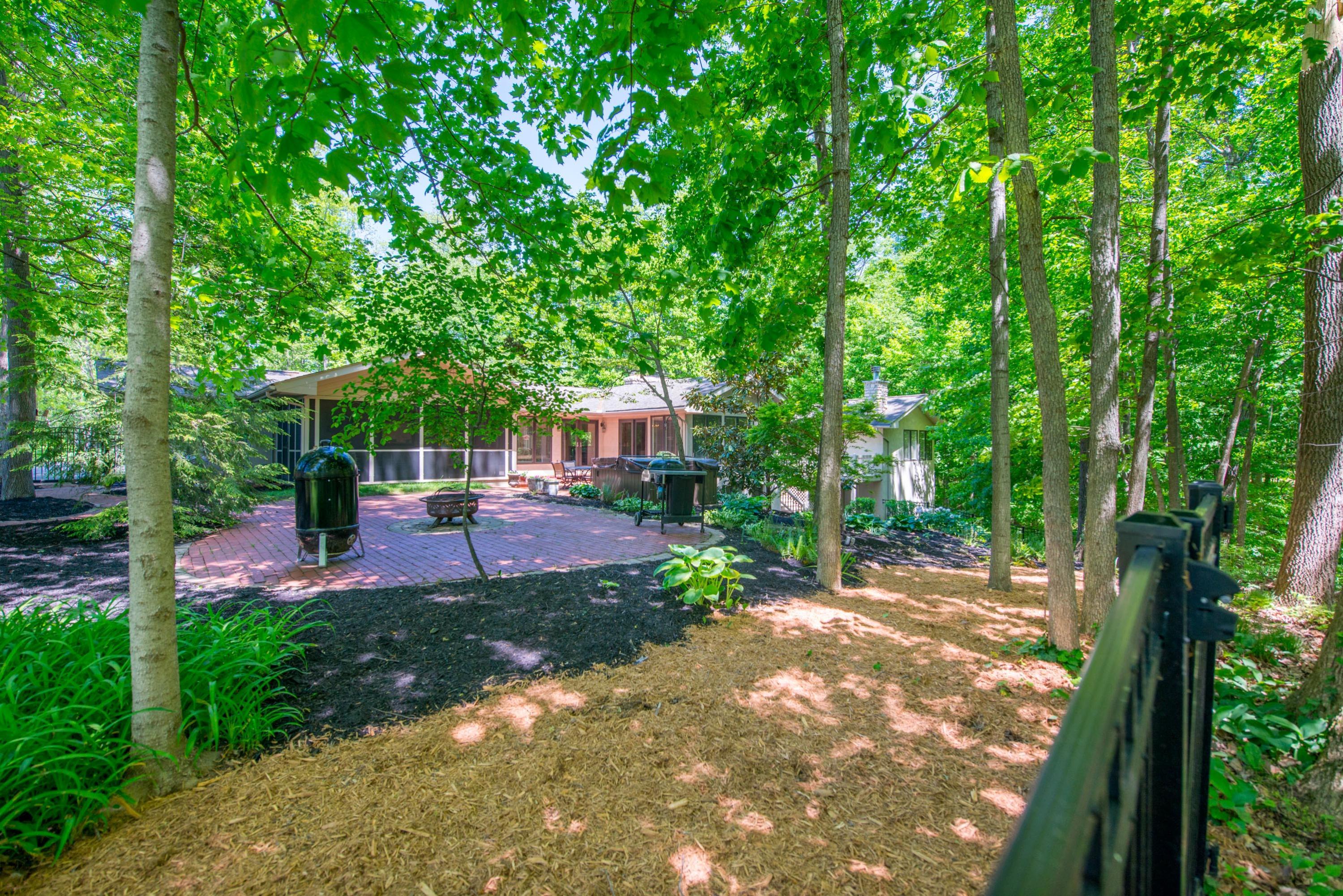 3040 Oakridge Road Columbus, OH 43221 - Photo 70 of 83