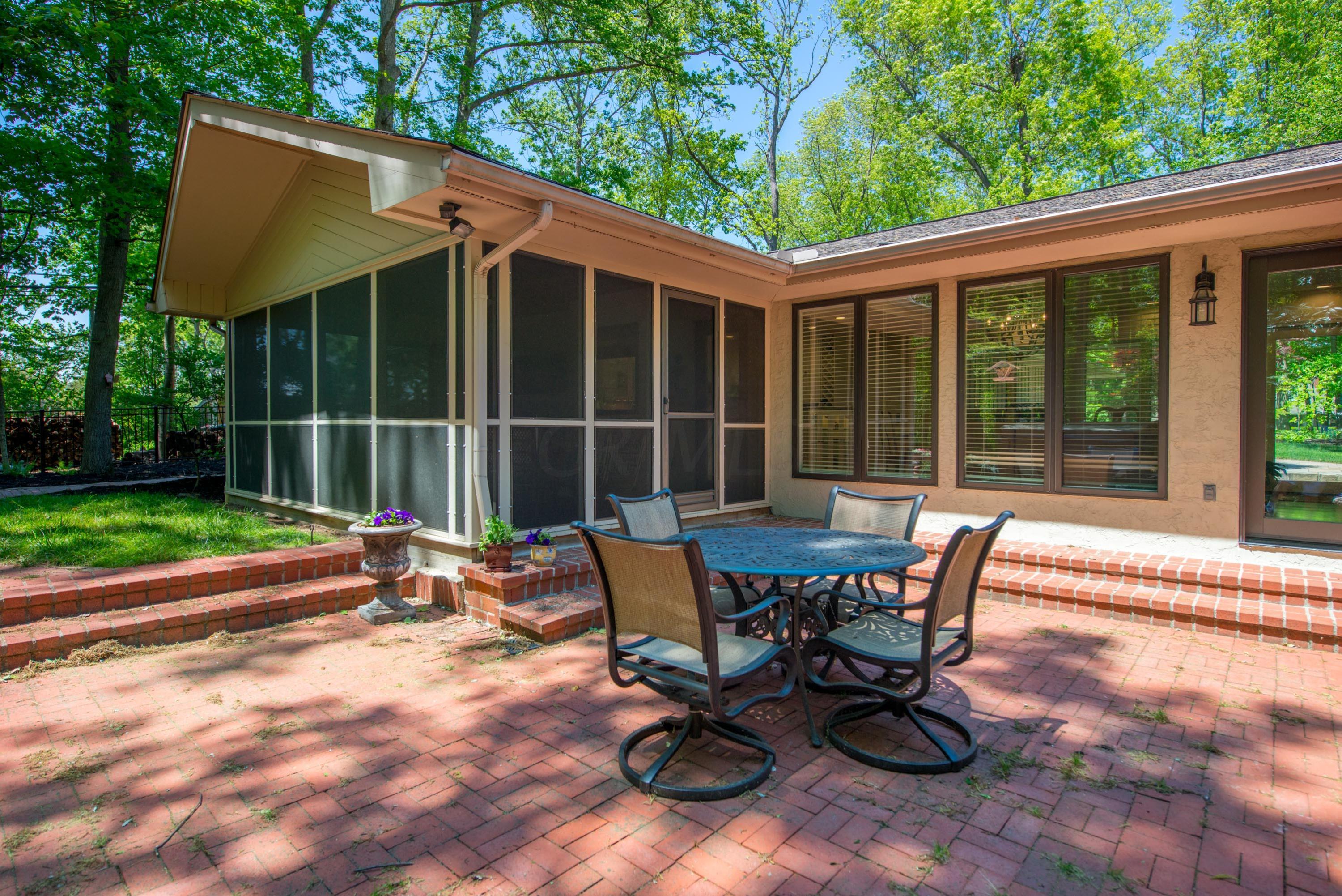3040 Oakridge Road Columbus, OH 43221 - Photo 72 of 83