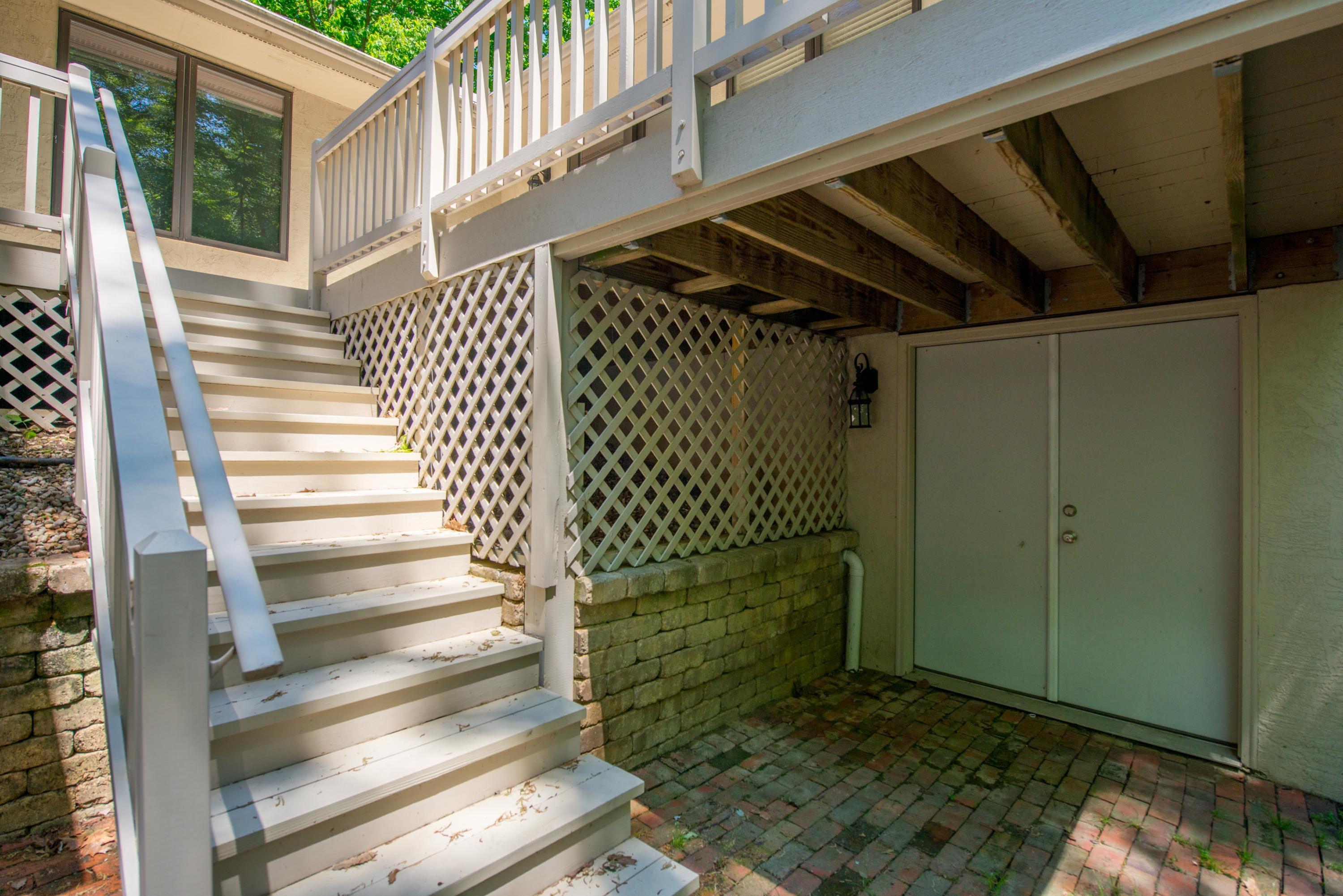 3040 Oakridge Road Columbus, OH 43221 - Photo 82 of 83