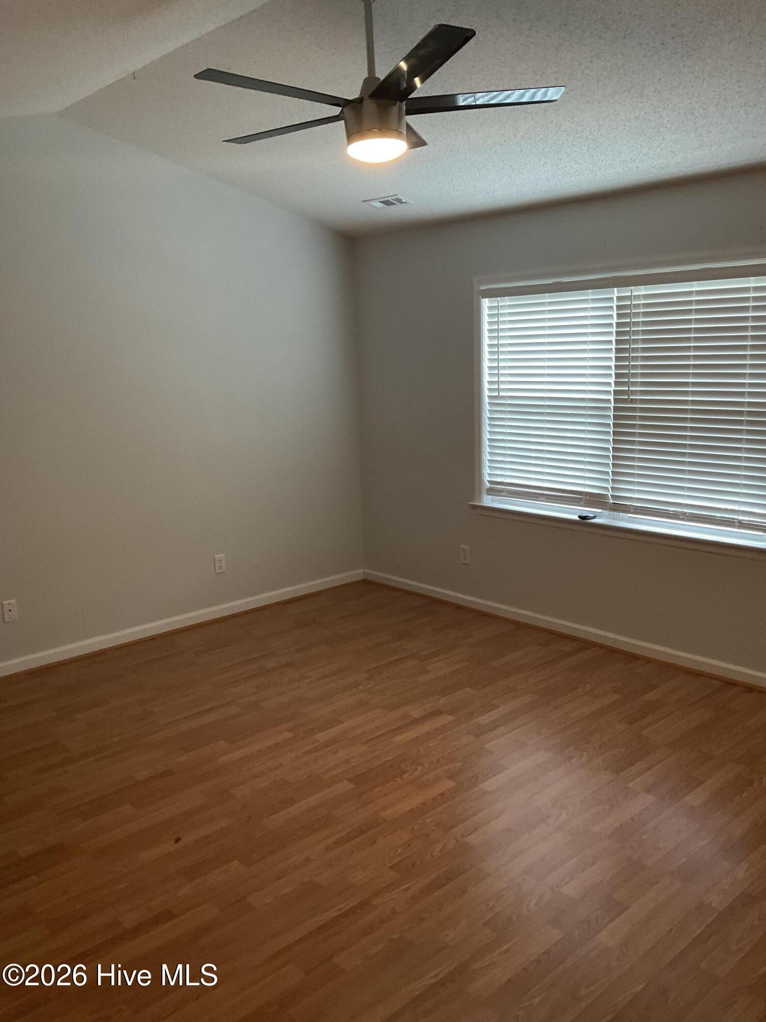 529 Raintree Road Jacksonville, NC 28540 - Photo 14 of 27 Primary Bedroom