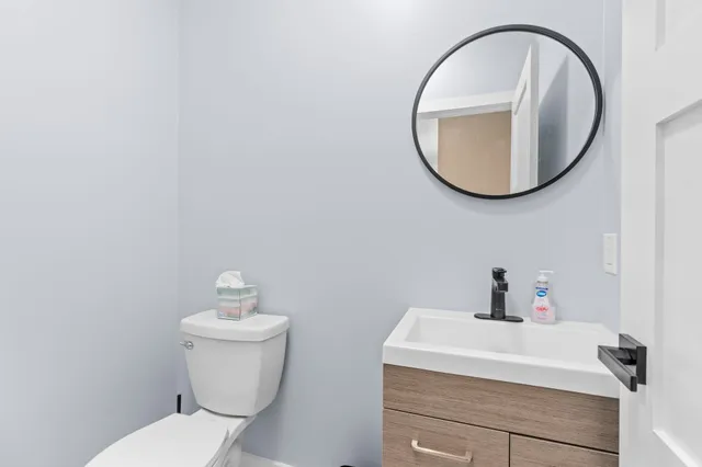 $675,000 | 383 Oakbrook Drive, Wisconsin Dells, WI 53965