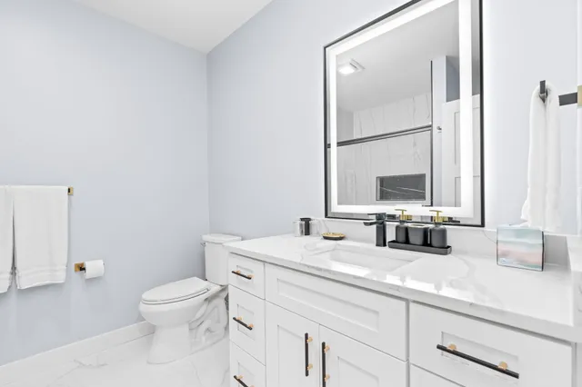 $675,000 | 383 Oakbrook Drive, Wisconsin Dells, WI 53965