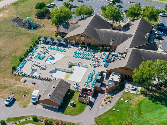 $675,000 | 383 Oakbrook Drive, Wisconsin Dells, WI 53965