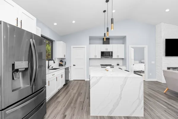 $640,000 | 383 Oakbrook Drive, Wisconsin Dells, WI 53965