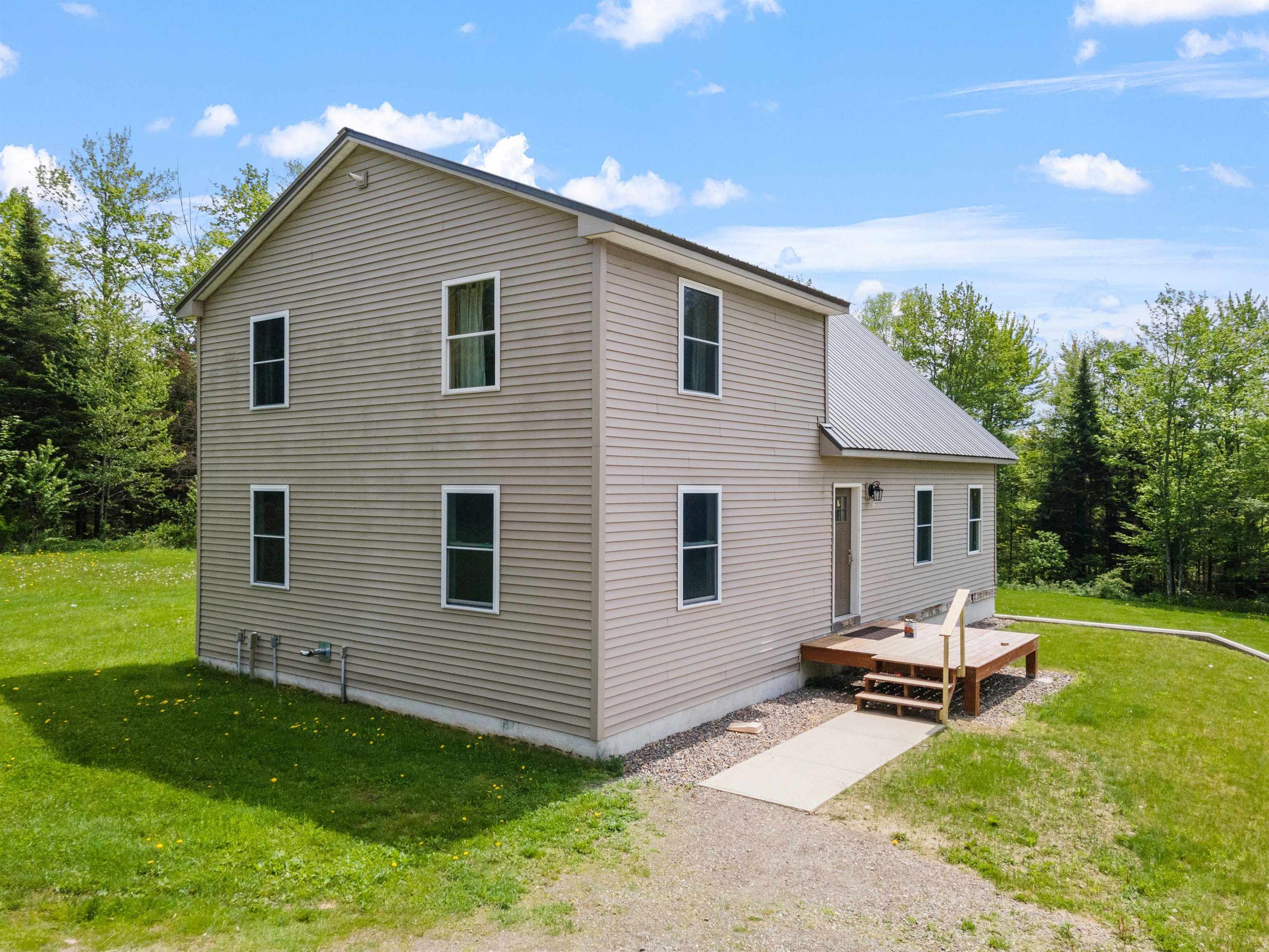 350 Mill Brook Road Bloomfield, VT 05905 - Photo 13 of 38