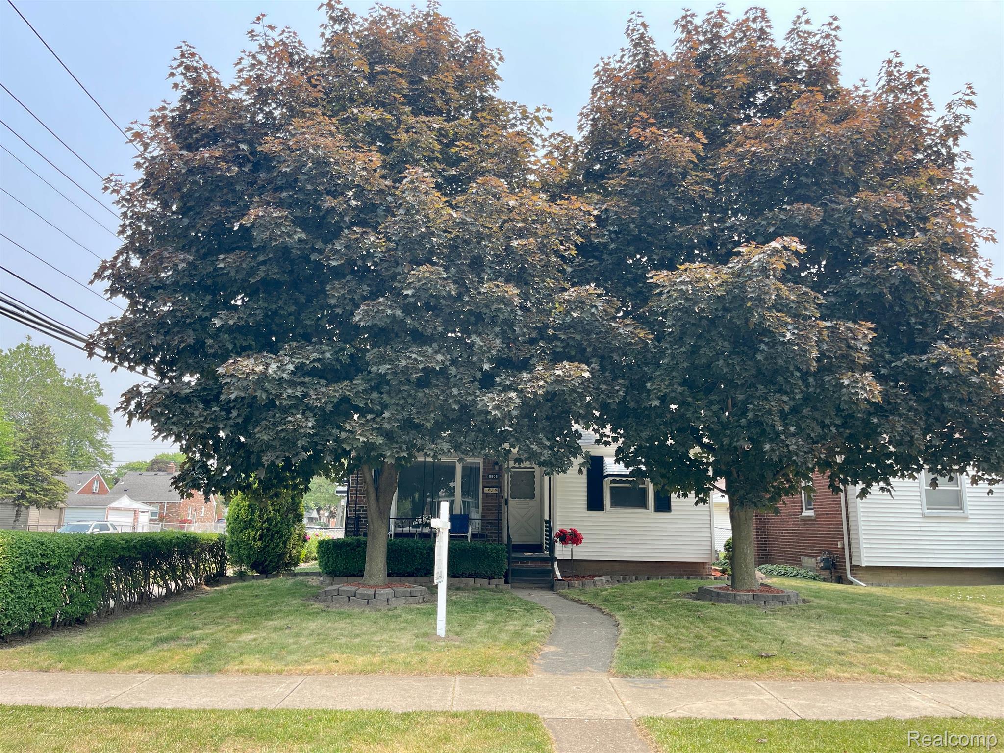9805 Ruth Avenue Allen Park, MI 48101 - Photo 2 of 31 Gallery Image 2