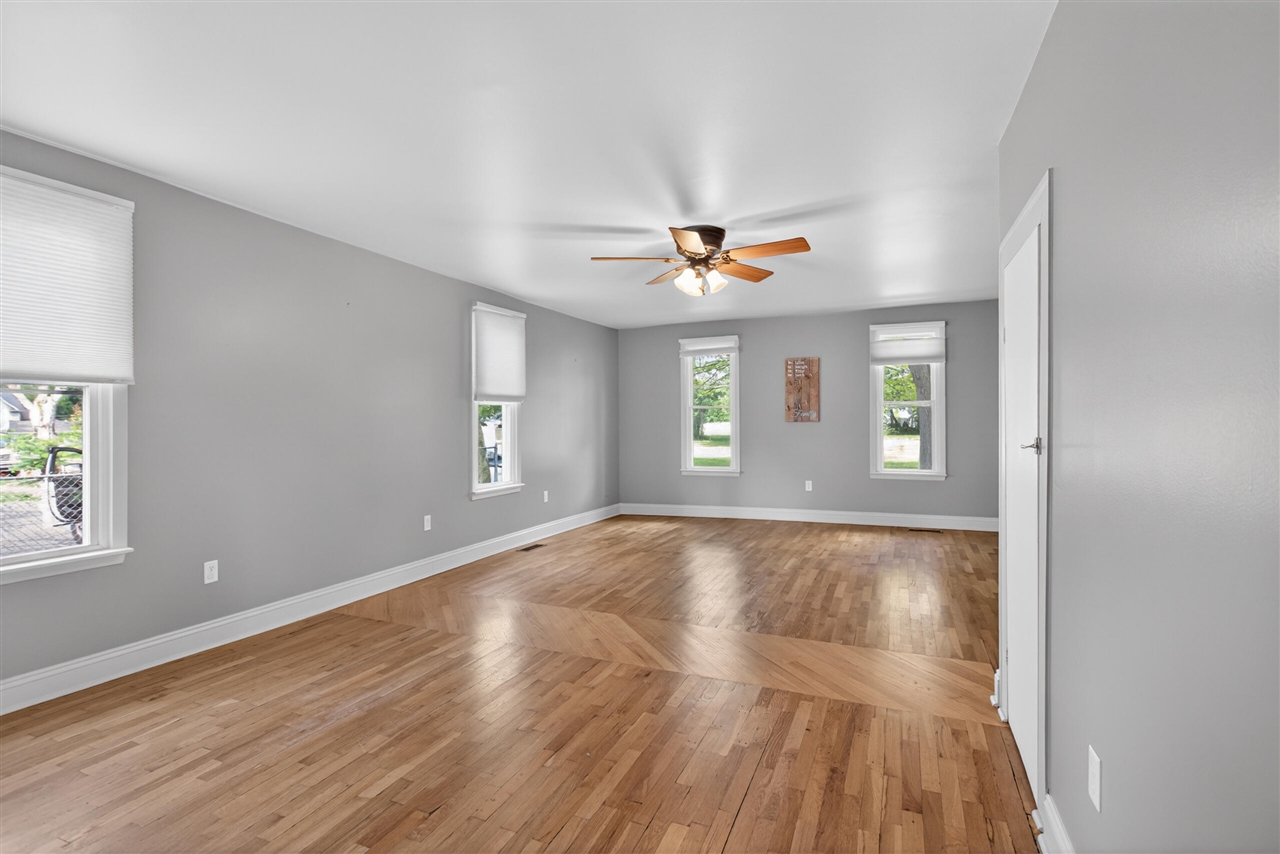 709 Detroit Street Jackson, MI 49201 - Photo 27 of 38