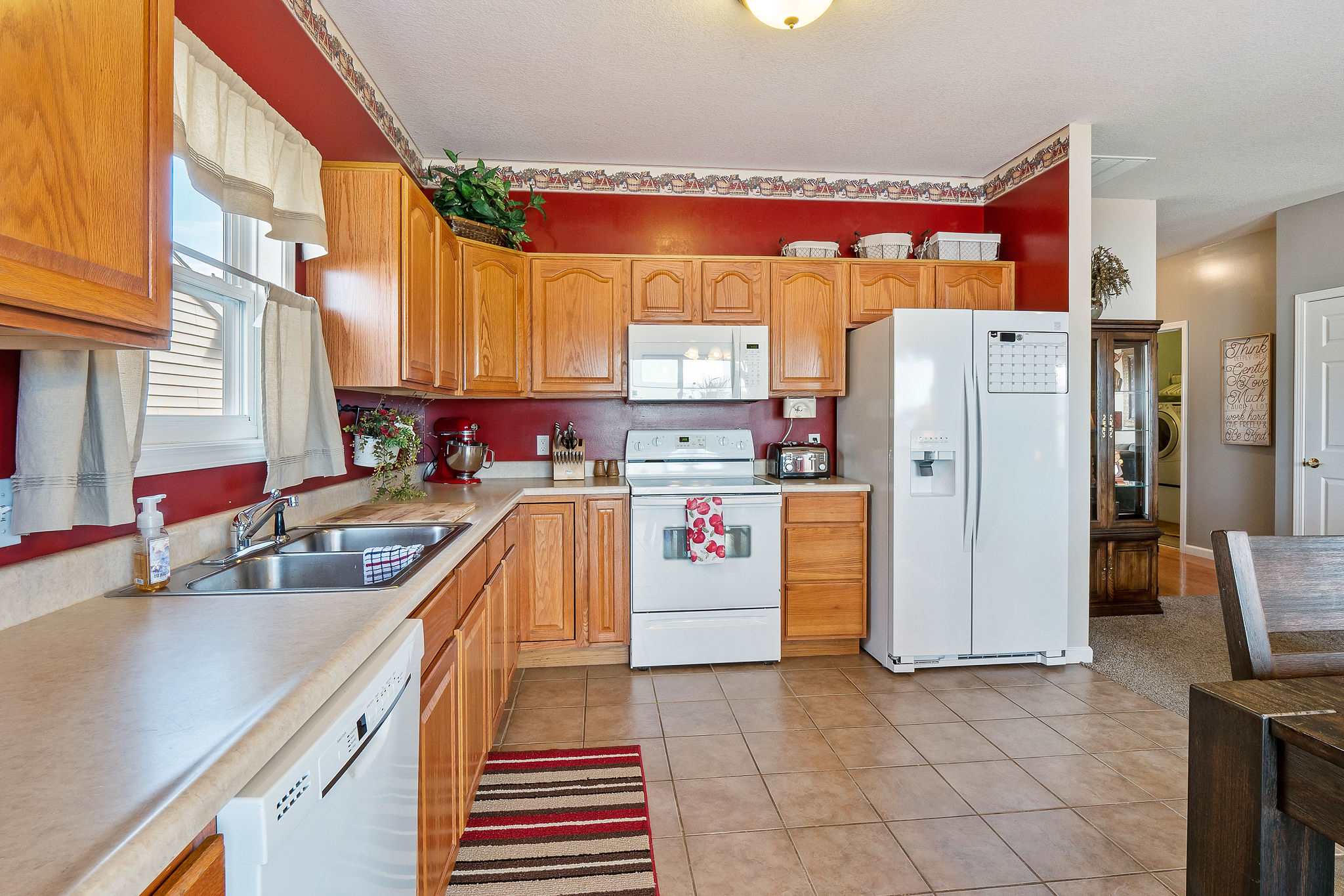 122 Riley Place Fort Wayne, IN 46825 - Photo 9 of 25 Gallery Image 9