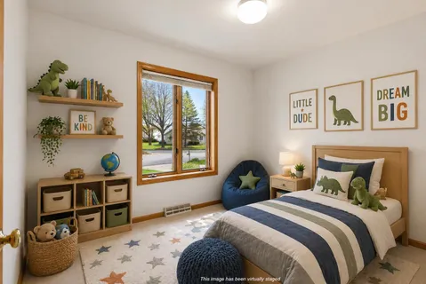 $500,000 | 9 Boothbay Circle, Madison, WI 53717