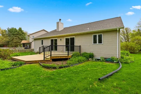 $500,000 | 9 Boothbay Circle, Madison, WI 53717